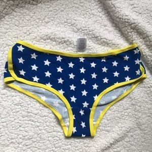 Wonder Woman booty shorts Halloween